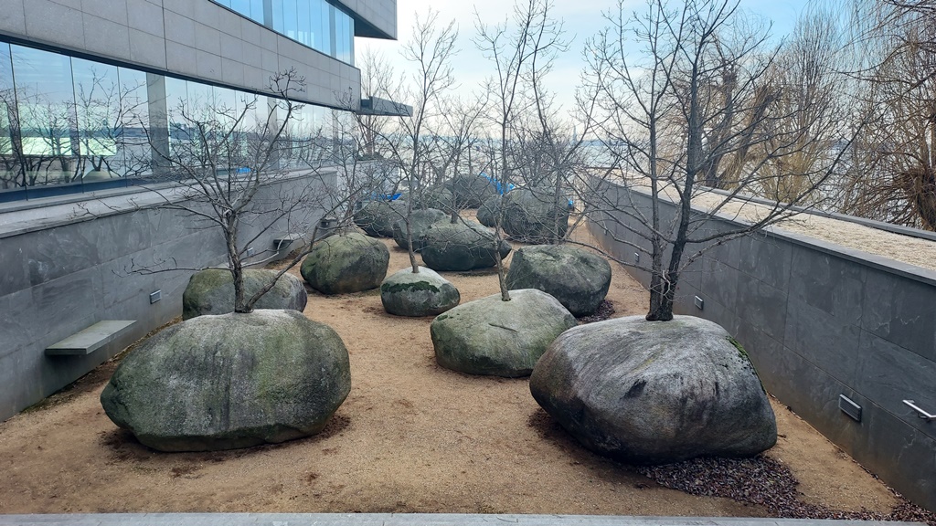 A Garden of Stones in winter