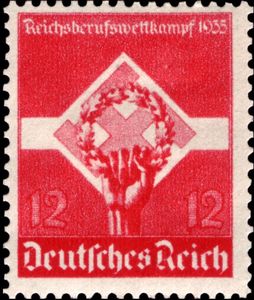 Head of dead soldier, oak wreath