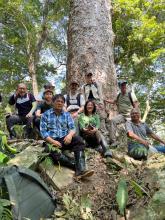 group_photo_in_front_of_a_keteleeria_davidiana_var._formosana.jpg